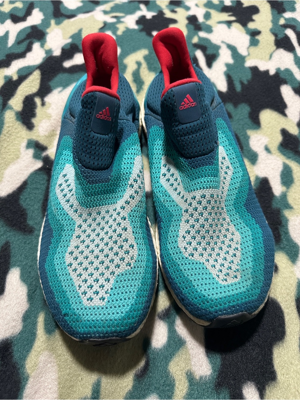 Adidas Knit Ultraboost